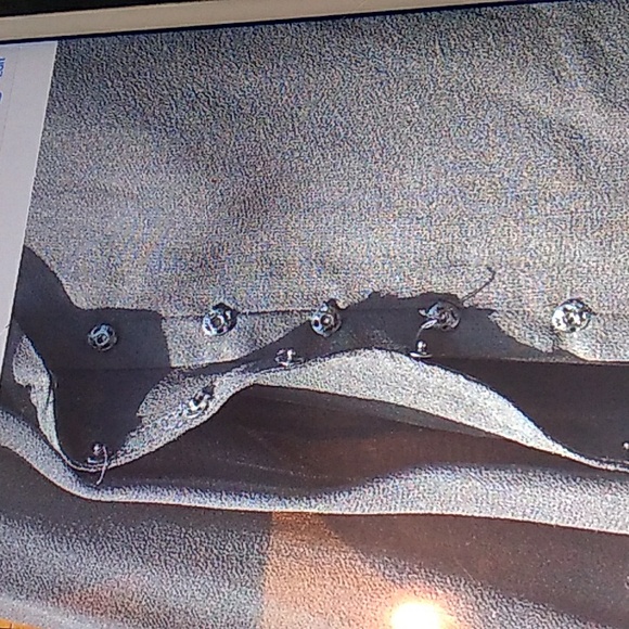 โ๏ธ Black Silk Blouse WILLI SMITH w/SKIRT SEQUINS & EMBROIDERED PINK Sz 10 - Picture 11 of 13